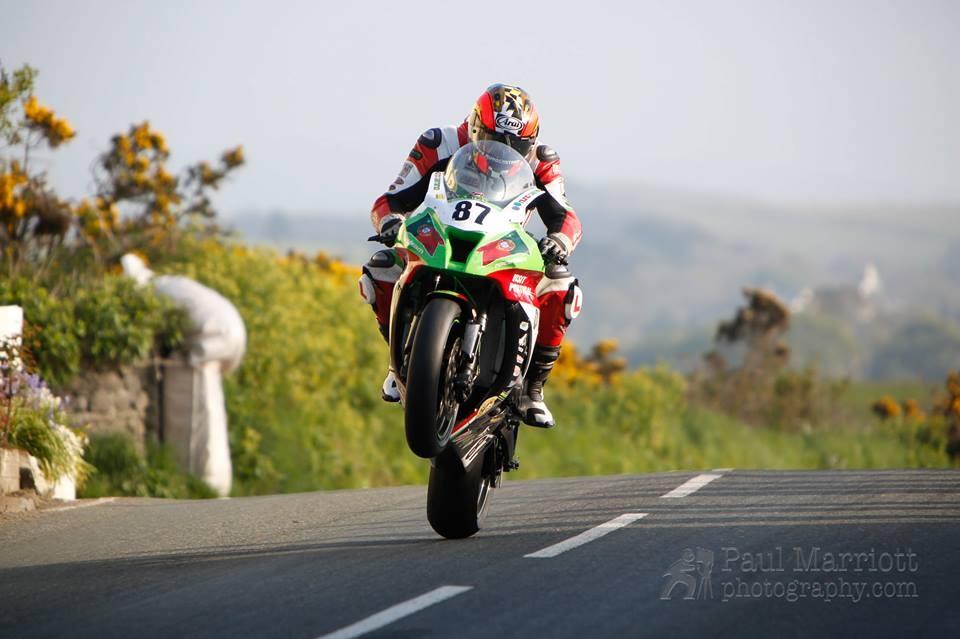 Isle Of Man TT  Unico brasileiro na mais perigosa corrida de