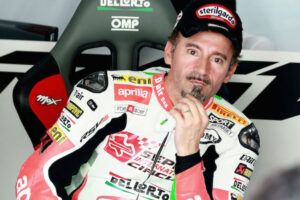 MotoGP, 2021, Assen: Parabéns a Max Biaggi thumbnail