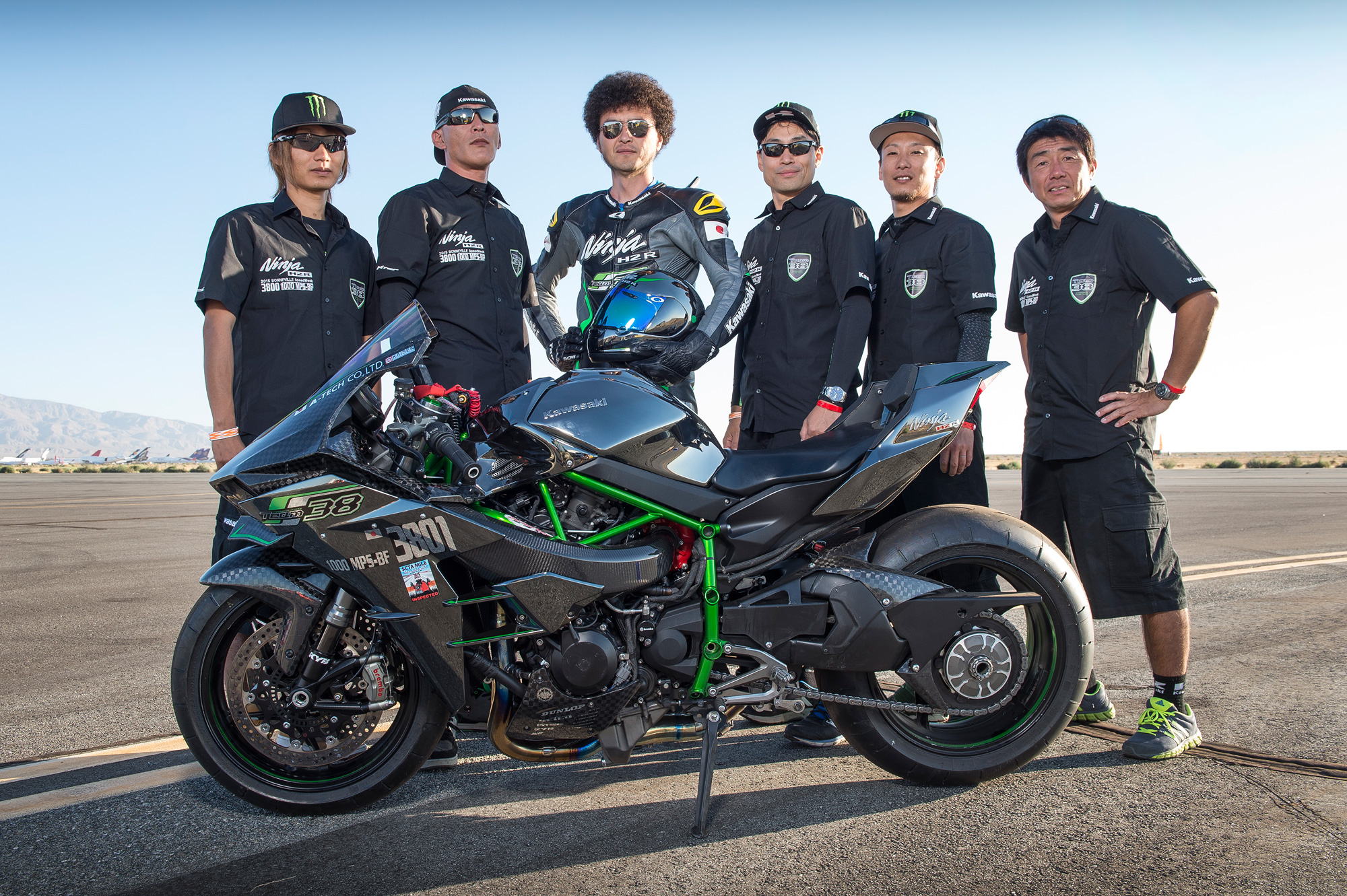 как переводится кавасаки. 200. Mh4 страна изготовитель мото kawasaki. Kawasaki zx 10 4k. Wsbk 2023.