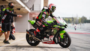 SBK, 2021:Vídeo da Kawasaki a treinar em Barcelona thumbnail