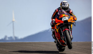 MotoGP, 2021, Portimão: Oliveira 2º na FP4 liderada por Quartararo thumbnail