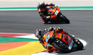 Moto2, 2021, Jerez: Vantagem Gardner e Fernández enquanto Lowes procura ripostar thumbnail