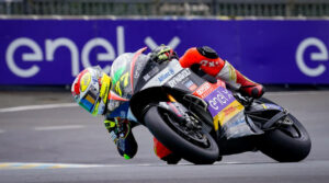 MotoE, 2021, Áustria:  Dominique Aegerter no topo do TL2 das MotoE thumbnail