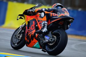 MotoGP, 2021, Misano: Oliveira e Binder começam mal com 22º e 21º thumbnail