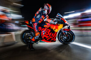 MotoGP, 2021, Mugello: Novo combustível nas KTM RC16 thumbnail