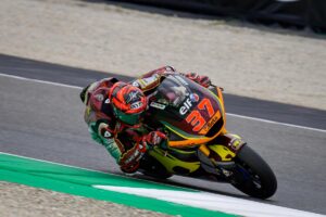 Moto2, 2021, Catalunha: Marc VDS monopoliza TL1 com Fernández e Lowes thumbnail