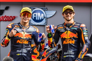 Moto2, 2021, Assen: Sexta subida ao pódio da dupla da KTM Ajo thumbnail