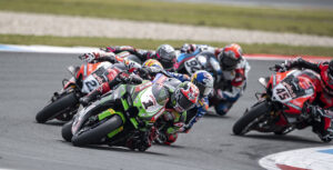 SBK, 2021, Assen: Rea vence corrida Superpole, Locatelli desclassificado do pódio thumbnail