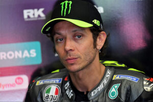 MotoGP, 2021: Rossi sabe das futuras dificuldades da Yamaha thumbnail