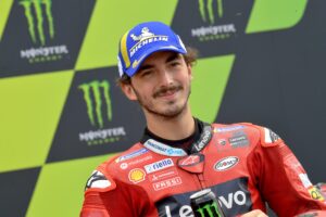 MotoGP, 2021, Silverstone – Bagnaia (2º): “Fiquei apreensivo quando vi o tempo do Martin” thumbnail