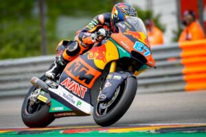 Moto2, 2021, Silverstone: Bezzecchi promete, Gardner entrega no Warm Up thumbnail