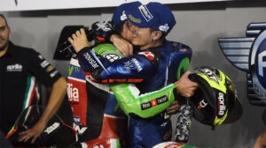 MotoGP, 2021, Áustria: Viñales e Aleix Espargaró reunidos em 2022 thumbnail