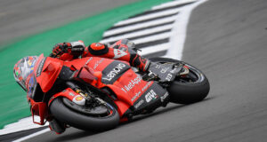 MotoGP, 2021 Silverstone: Miller à frente no TL3, Oliveira ainda 19º thumbnail