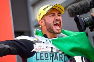 Moto3, 2021, Aragón: A corrida volta a volta thumbnail