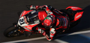 SBK, 2021, Jerez:Rinaldi lidera Warm Up thumbnail