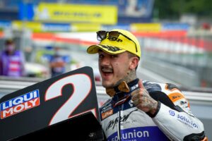 Moto2, Arón Canet: “Fizemos um muito bom arranque” thumbnail