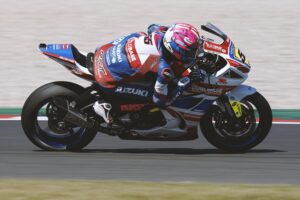 BSB, Brands Hatch: Jeacock junta-se à Buildbase Suzuki thumbnail