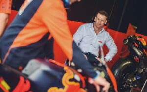 MotoGP, 2021 – Pit Beirer (KTM): “A Ducati vai ao limite e investe muito dinheiro” thumbnail