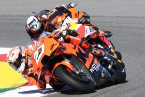 MotoGP, Lecuona: “Estive com Miguel até ao último momento e pedi desculpa” thumbnail