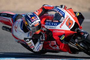 MotoGP: Zarco quer misturar o seu estilo de condução com o de Bagnaia thumbnail