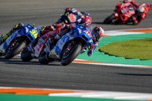 MotoGP, Valência, Alex Rins: “Errei e cai, estou decepcionado” thumbnail