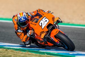 MotoGP, Raúl Fernández: “Tudo nesta moto é incrível” thumbnail