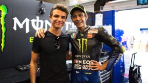 MotoGP: Valentino Rossi pondera correr com Lando Norris thumbnail