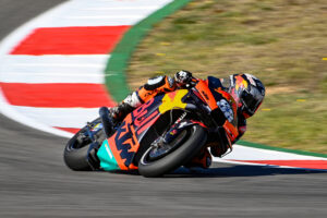 MotoGP, Miguel Oliveira diz estar “bem”, mas ficará atento a “mais algum sintoma” thumbnail