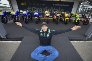 MotoGP, Rossi: “Vida a partir de segunda-feira vai ser diferente” thumbnail