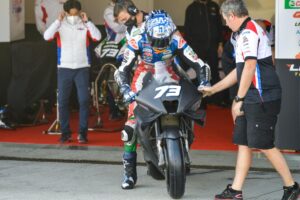 MotoGP, Álex Márquez (13.º): “Ultrapassar era impossível para mim” thumbnail