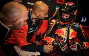 MotoGP: Esteban García é o novo coordenador técnico da KTM Tech3 thumbnail