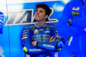 MotoGP, Alemanha, Joan Mir (DNF): “Saí largo e perdi a frente” thumbnail