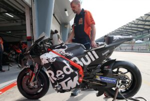 MotoGP, KTM: Consistente na inconsistência thumbnail