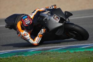 MotoGP, Stefan Bradl nos testes de SBK em Jerez antes da Malásia thumbnail