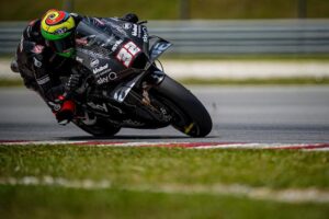 MotoGP, Aprilia vai ter três pilotos em cinco Grandes Prémios esta temporada thumbnail