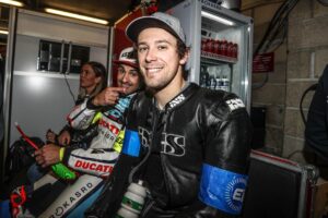 EWC, 24h Le Mans: Philip Oettl substitui Chaz Davies na Ducati thumbnail