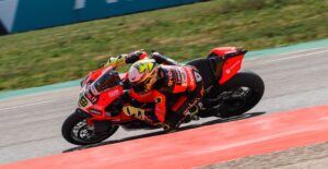 WSBK, Aragon, Corrida 2: Álvaro Bautista leva a Ducati ao triunfo thumbnail