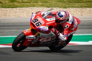 Moto2, 2022, Espanha, TL2: Jake Dixon lidera no final do primeiro dia thumbnail