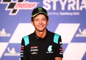 MotoGP, Quem pode imitar Rossi e tornar-se campeão com 30 ou mais anos? thumbnail
