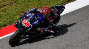 MotoGP, 2022, Portugal, Warm-up: Fabio Quartararo o mais rápido no AIA thumbnail