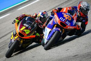 Moto2, Itália, Q2: Canet ganha na luta pela pole com Acosta thumbnail