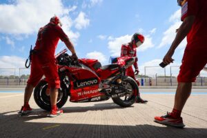 MotoGP, Gigi Dall’Igna: “A vitória de Bagnaia em Jerez não foi ilegal” thumbnail