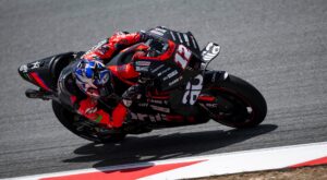 MotoGP, Catalunha, Warm-up: Viñales o mais rápido, Oliveira 8º no aquecimento thumbnail