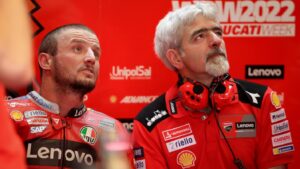 MotoGP,Catalunha: Ciabatti dá como certa a saída de Miller da Ducati thumbnail