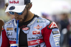 MotoGP, Países Baixos, Enea Bastianini (11º): “Atravessamos um período difícil” thumbnail