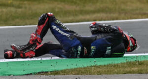 MotoGP, Fabio Quartararo e Marc Márquez vítimas de um arranque caótico thumbnail