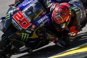 MotoGP, Alemanha, Corrida: Fabio Quartararo dominou em Sachsenring thumbnail