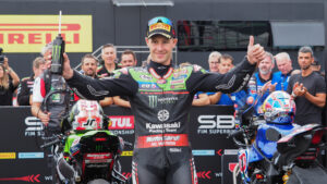 SBK, Most: Rea aniquila rivais com novo recorde de volta e pole thumbnail