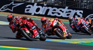 MotoGP, Davide Tardozzi: “Temos uma excelente relação com o Marc Márquez” thumbnail