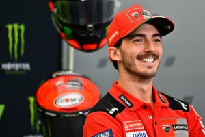 MotoGP, Pecco Bagnaia completa hat trick de vitórias na Áustria thumbnail